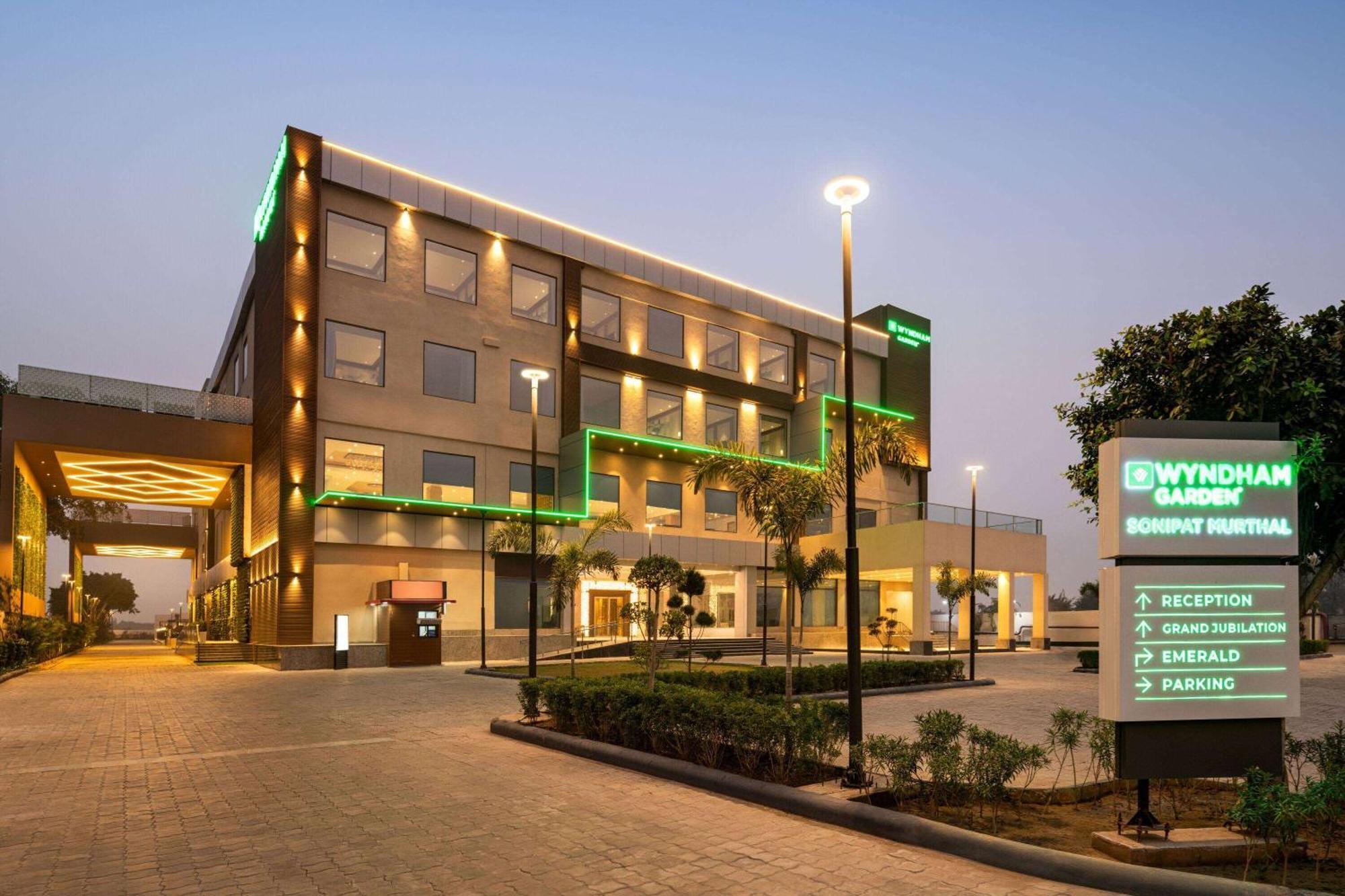Wyndham Garden Sonipat Murthal Ngoại thất bức ảnh